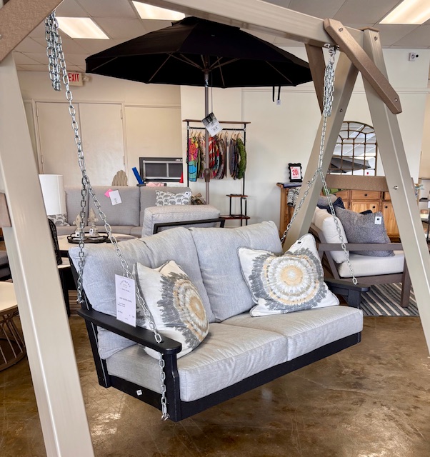 Vineyard Loveseat Swing